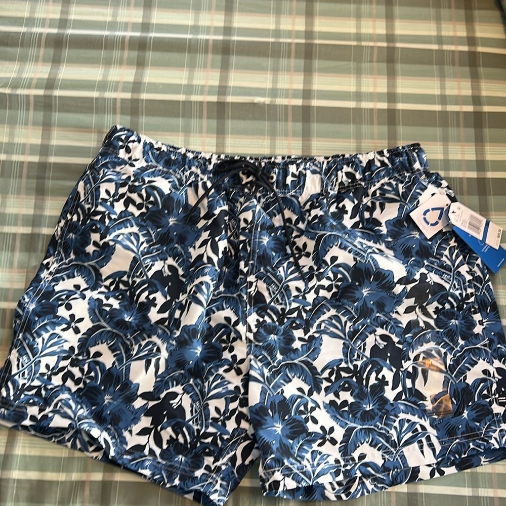 Men's Quick-Dry Floral-Print 6" Swim Trunks